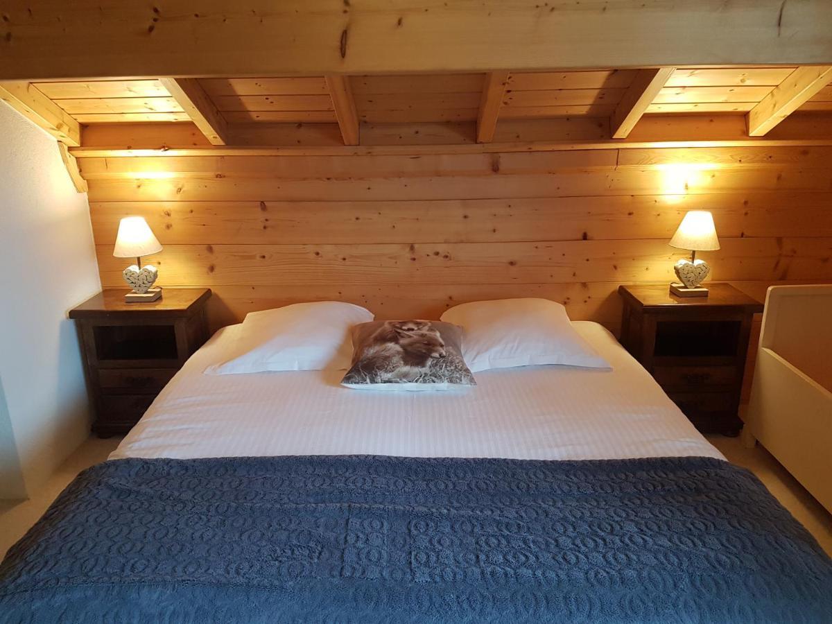 Chalet Les Aigles Saint-Sixt Esterno foto
