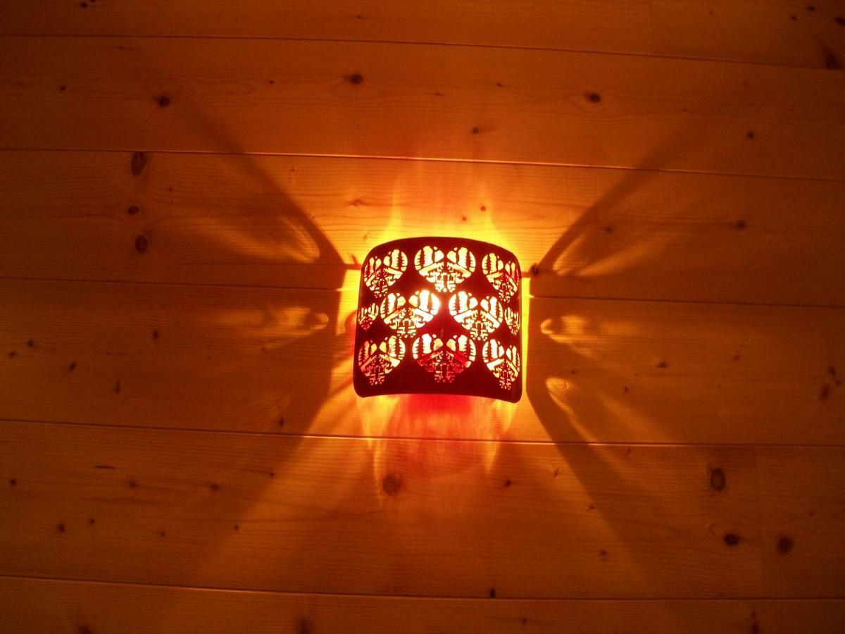 Chalet Les Aigles Saint-Sixt Esterno foto