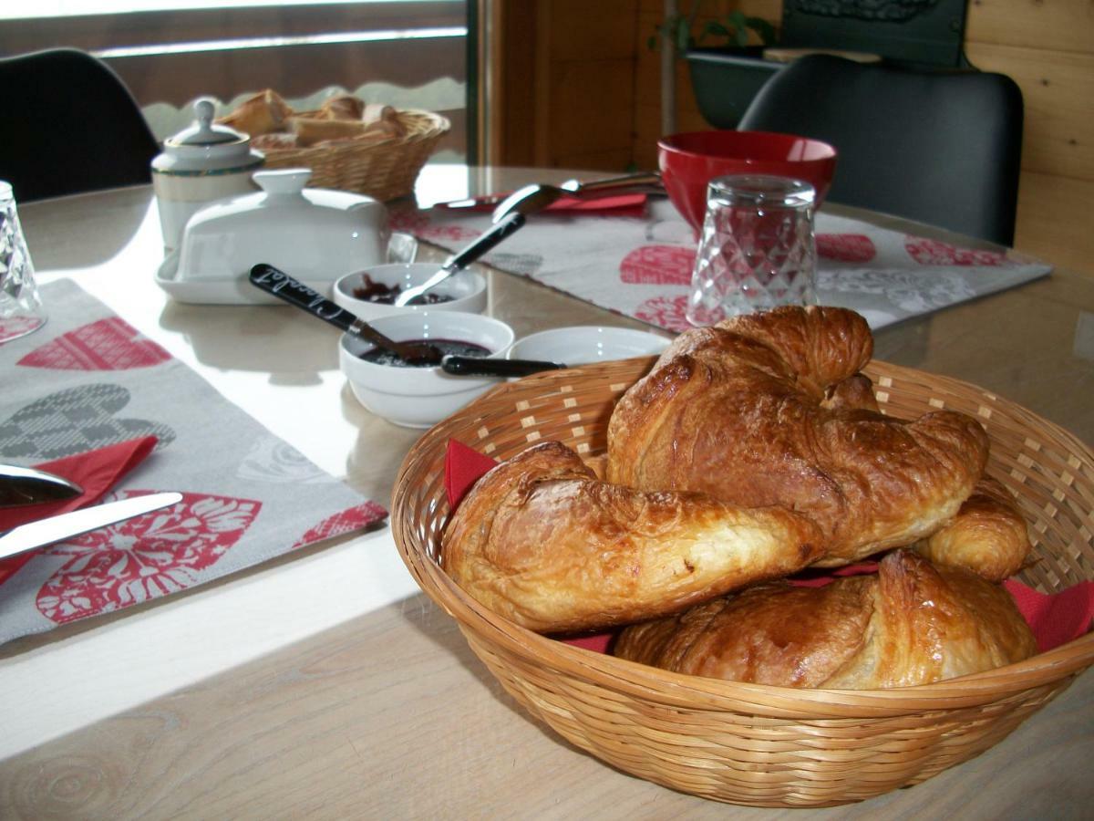 Chalet Les Aigles Saint-Sixt Esterno foto