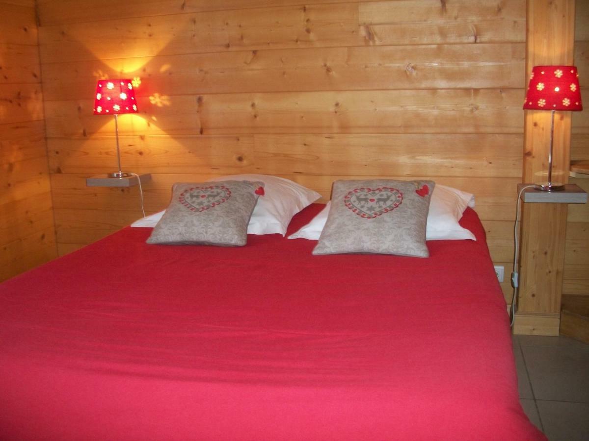 Chalet Les Aigles Saint-Sixt Esterno foto